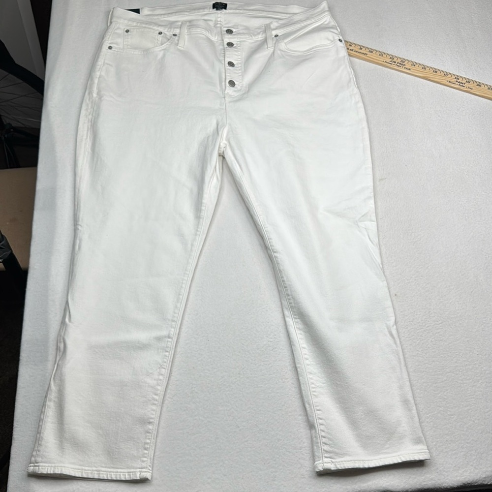 J. Crew Essential Straight Jean Waist 35 White Women’s Denim Pants stretchy